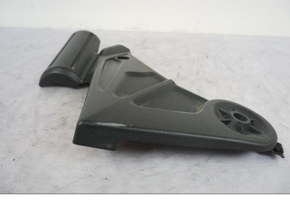 Höger sida på Ramskydd från en Kawasaki Versys 650 -2014 motorcykel.