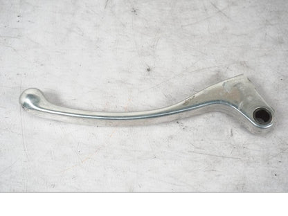 Framsidan på Kopplingsgrepp från en Honda VT 600 C -1998 motorcykel.