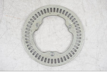 Vänster sida på ABS krans från en Suzuki GSF 1250 -2010 motorcykel.