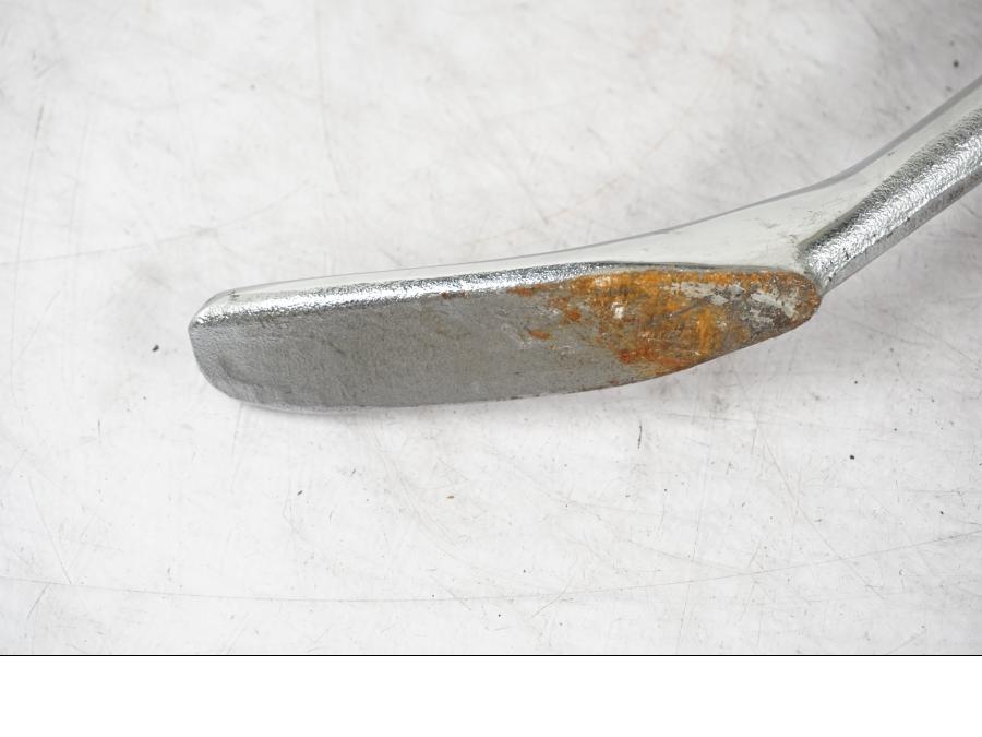 Baksidan på Sidostöd från en Honda VT 600 C -1998 motorcykel.