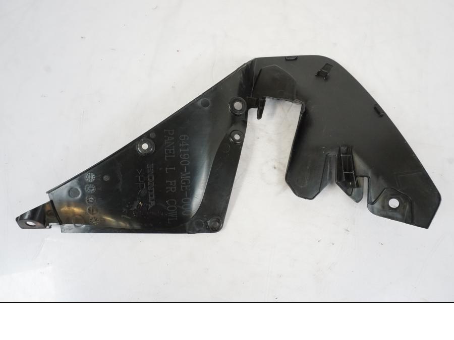 Vänster sida på Innerpanel från en Honda VFR 1200 -2010 motorcykel.