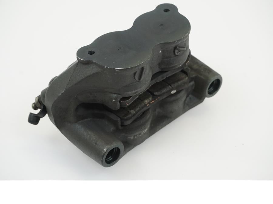 Snett nerifrån på Bromsok från en Kawasaki Z 1000 -2014 motorcykel.