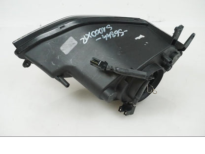 Baksidan på Strålkastare från en BMW S 1000 XR -2016 motorcykel.