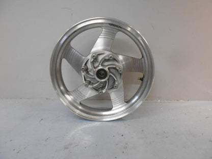 Framsidan på Fälg från en Kawasaki VN 1500 Classic Tourer -2002 motorcykel.