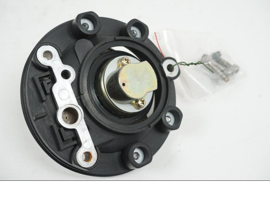 Vänster sida på Låssats från en Yamaha YZF R6 -2006 motorcykel.