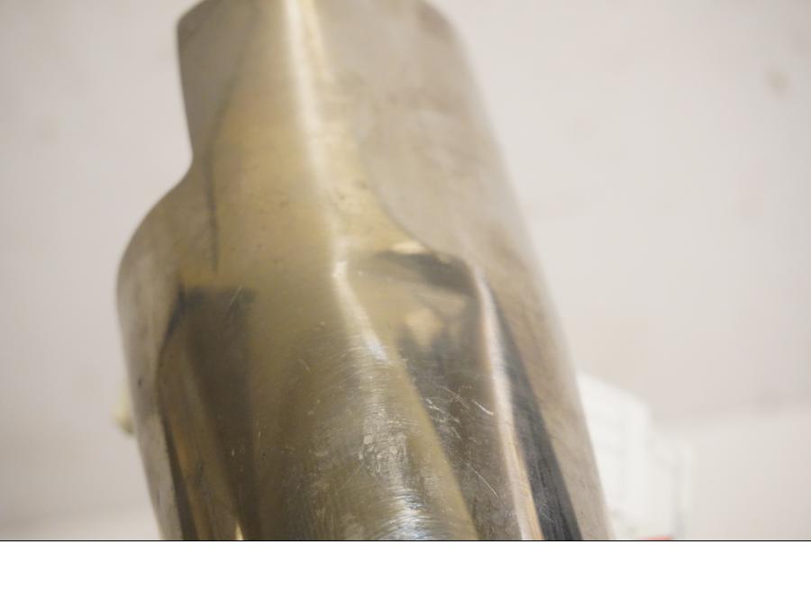 Höger sida på Gaffelbendekor från en Suzuki VL 800 -2004 motorcykel.