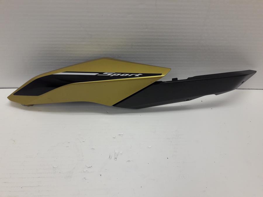 Framsidan på Bakvinge från en BMW R 1250 RS -2020 motorcykel.