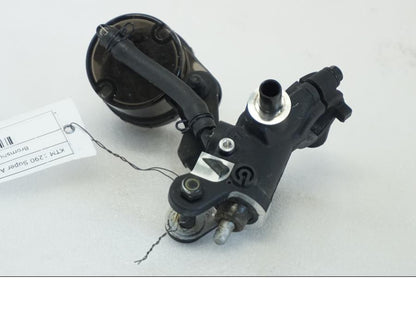 Höger sida på Bromshuvudcylinder från en KTM 1290 Super Adventure R -2021 motorcykel.