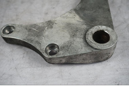 Vänster sida på Bromsoksfäste från en Kawasaki VN 1500 -1996 motorcykel.