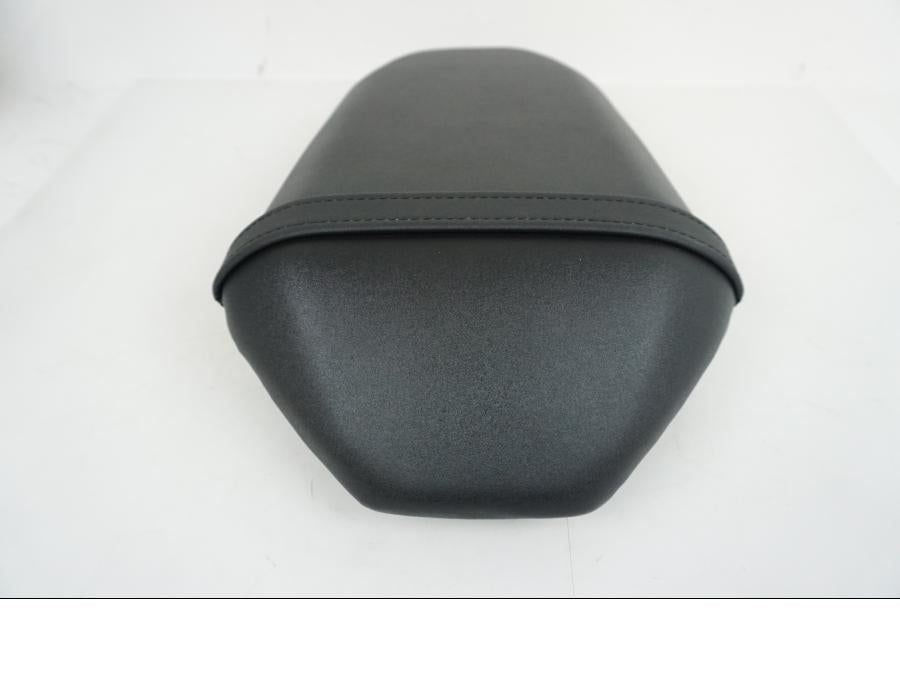 Framsidan på Sadel från en Yamaha MT-07 -2022 motorcykel.