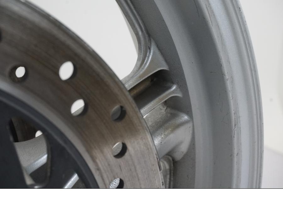 Extrabild1 på Hjulpaket från en Honda NT 700 -2008 motorcykel.