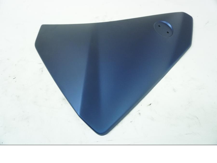 Baksidan på Sidopanel från en Yamaha MT-07 Tracer -2020 motorcykel.