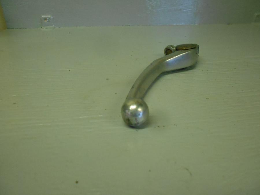 Baksidan på Bromsgrepp från en KTM 690 SM -2007 motorcykel.