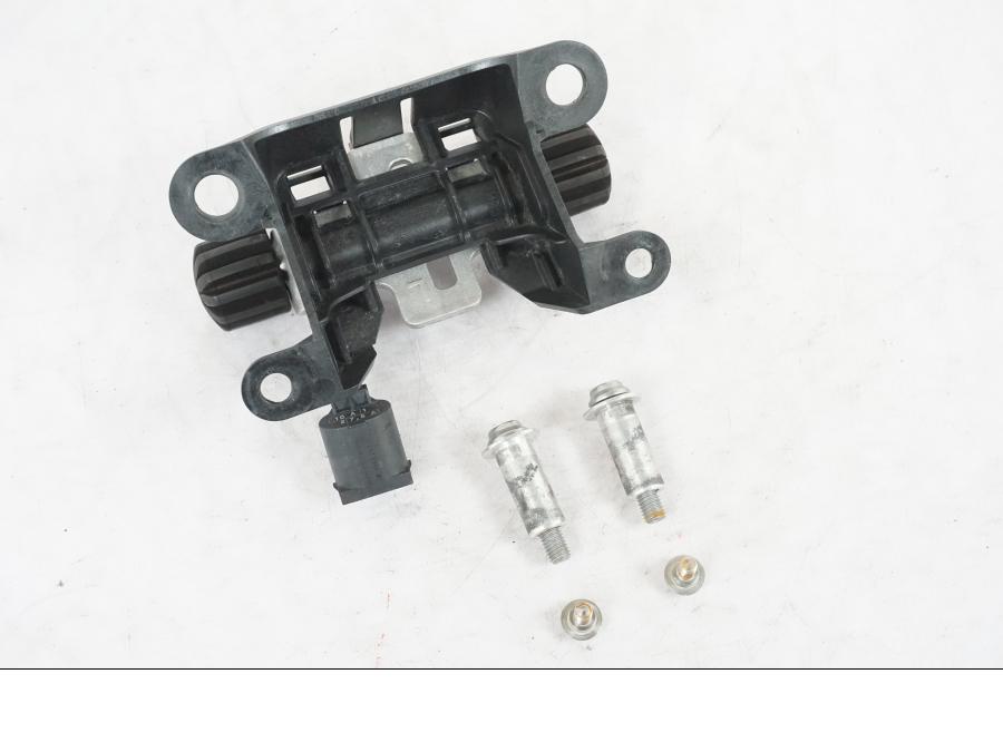 Framsidan på Sadelfäste från en BMW R 1250 GS -2019 motorcykel.