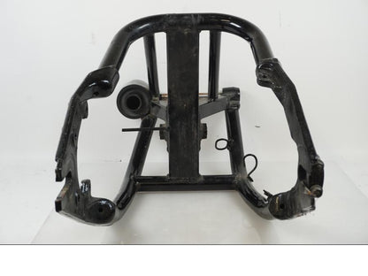 Höger sida på Sving från en Yamaha XVS 1100 -2001 motorcykel.