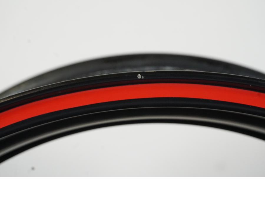 Vänster sida på Fälg från en Honda CBR 1000 RR -2007 motorcykel.