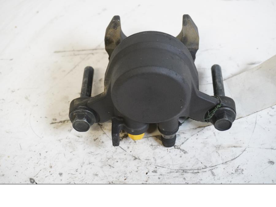 Baksidan på Bromsok från en Yamaha XT 1200 Z -2011 motorcykel.