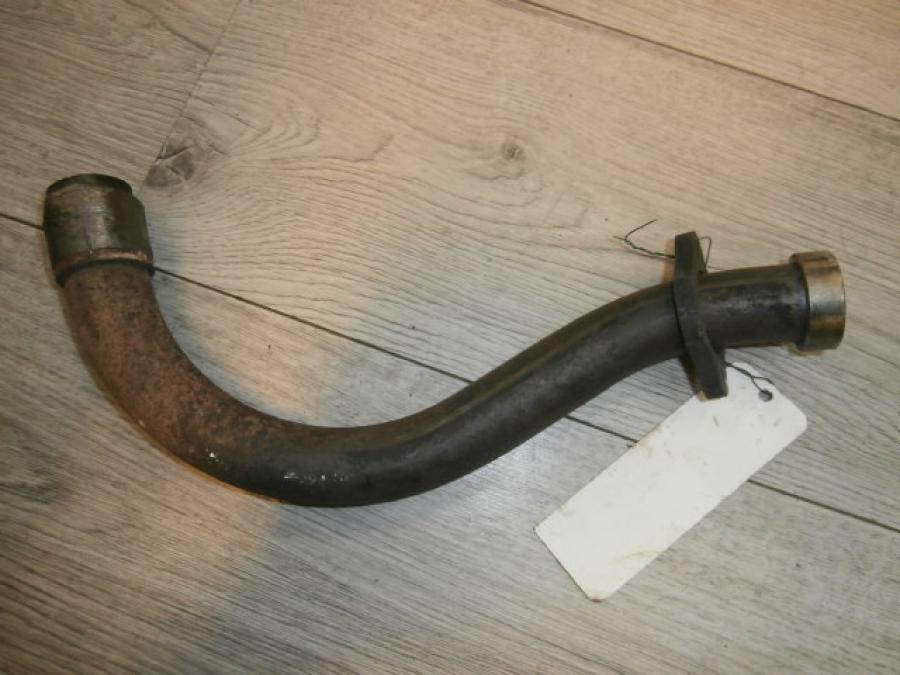 Framsidan på Grenrör från en Honda VFR 800 -2000 motorcykel.