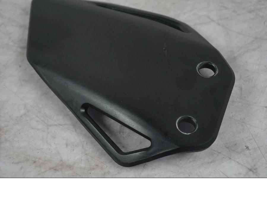 Baksidan på Hälskydd från en Yamaha MT-09 -2024 motorcykel.