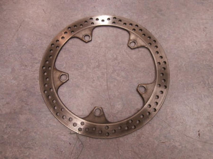 Framsidan på Bromsskiva från en BMW R 1200 R -2007 motorcykel.