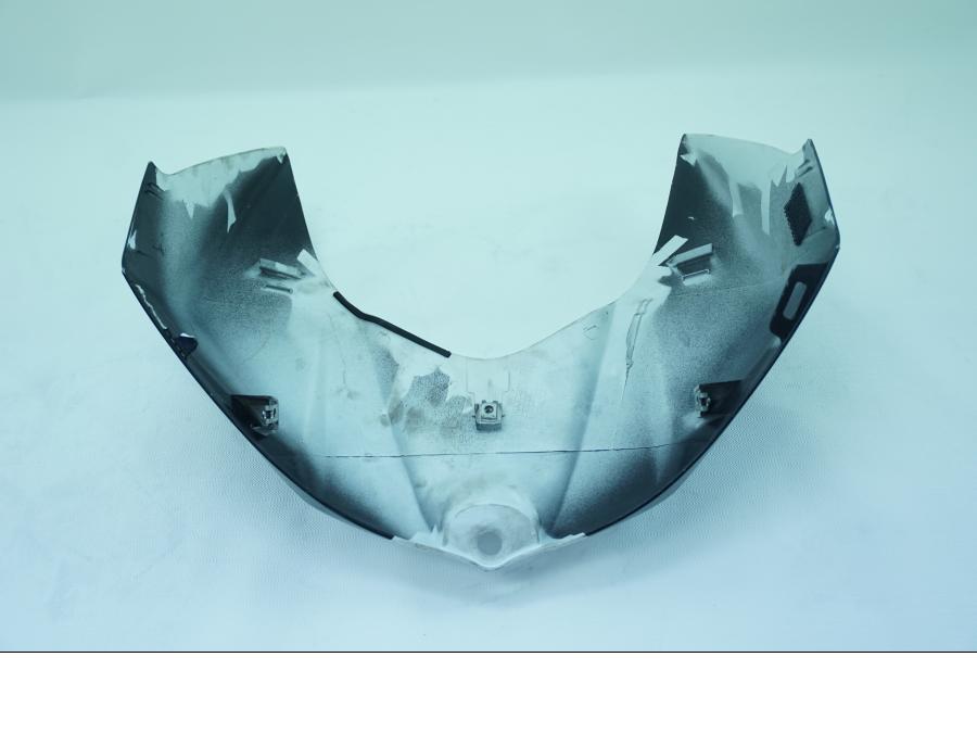 Snett uppifrån på Bensintankskåpa från en Suzuki GSX-R 1000 -2008 motorcykel.