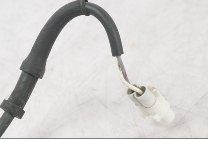 Vänster sida på ABS givare från en Yamaha MT-09 -2016 motorcykel.