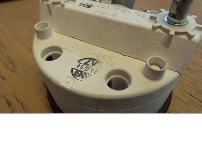 Höger sida på Hastighetsmätare från en BMW R 1100 R -1995 motorcykel.