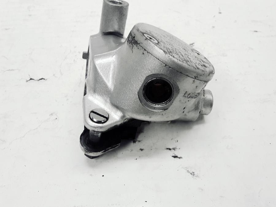 Baksidan på Bromshuvudcylinder från en Kawasaki VN 800 -1995 motorcykel.