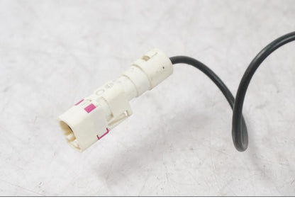 Vänster sida på Antenn från en BMW K 1600 GTL -2015 motorcykel.