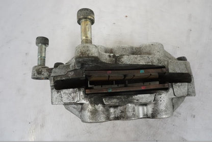 Snett nerifrån på Bromsok från en Kawasaki VN 1500 -2003 motorcykel.