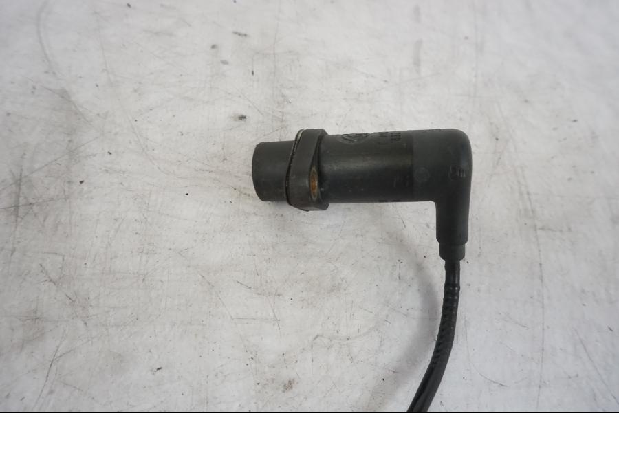 Baksidan på ABS givare från en BMW R 1150 GS -2002 motorcykel.