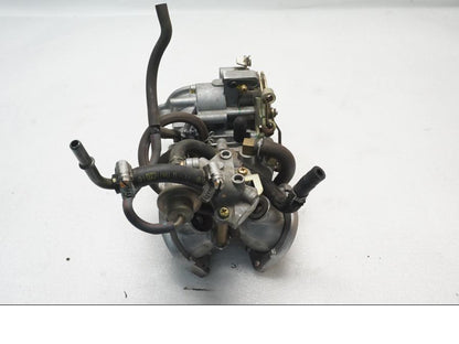 Vänster sida på Spjällhus från en Kawasaki VN 1500 Mean Streak -2003 motorcykel.