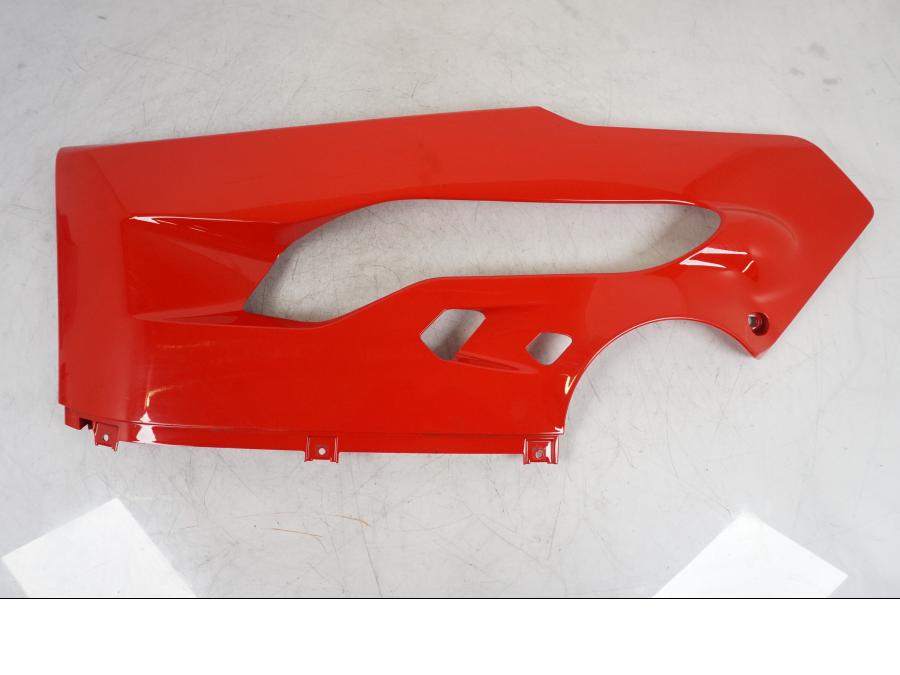 Framsidan på Magkåpa från en Ducati Panigale 959 -2016 motorcykel.