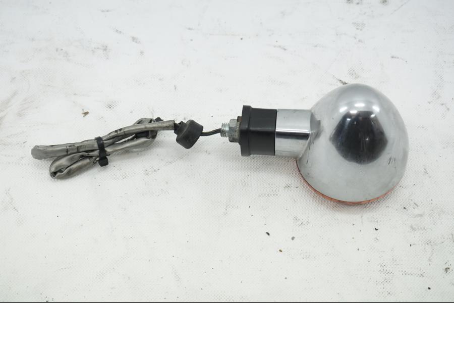 Baksidan på Blinkers från en Kawasaki VN 1500 Classic Tourer -2001 motorcykel.