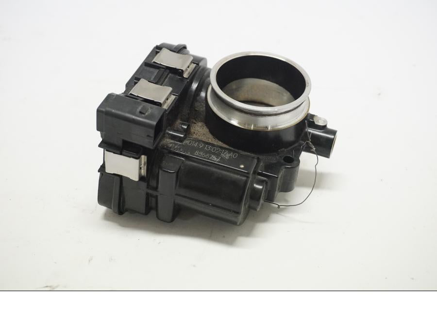 Höger sida på Spjällhus från en BMW R 1250 GS -2019 motorcykel.