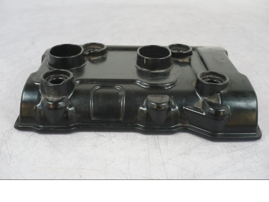 Vänster sida på Ventilkåpa från en BMW F 750 GS -2020 motorcykel.