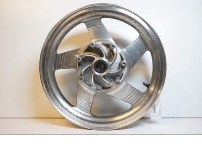 Framsidan på Fälg från en Kawasaki VN 1500 Classic Tourer -2003 motorcykel.