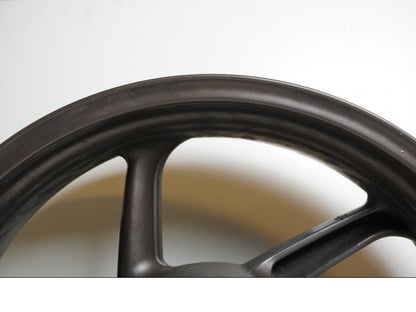 Extrabild6 på Fälg från en Cagiva Raptor 1000 -2002 motorcykel.