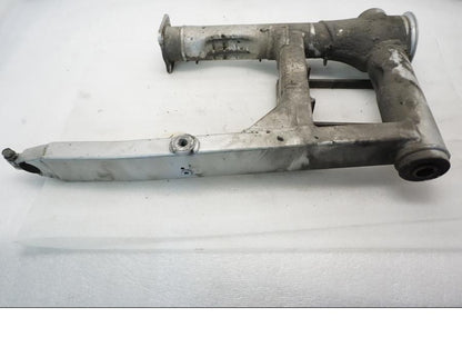 Framsidan på Sving från en Yamaha XVZ 13TD -1999 motorcykel.