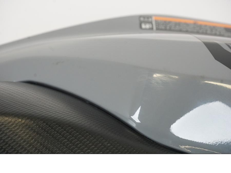 Vänster sida på Tankkåpa från en Yamaha MT-07 -2016 motorcykel.
