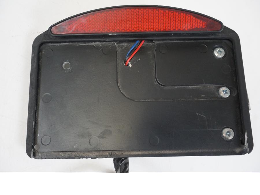 Höger sida på Skylthållare från en Kawasaki VN 1500 Mean Streak -2002 motorcykel.