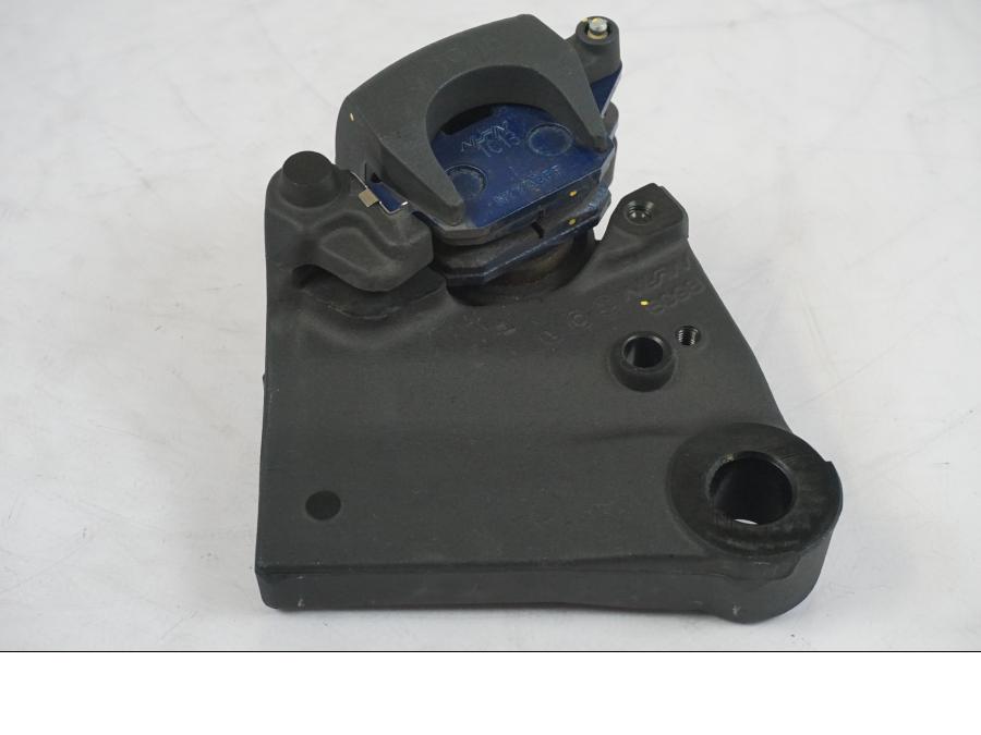 Snett uppifrån på Bromsok från en Kawasaki Z 900 -2021 motorcykel.