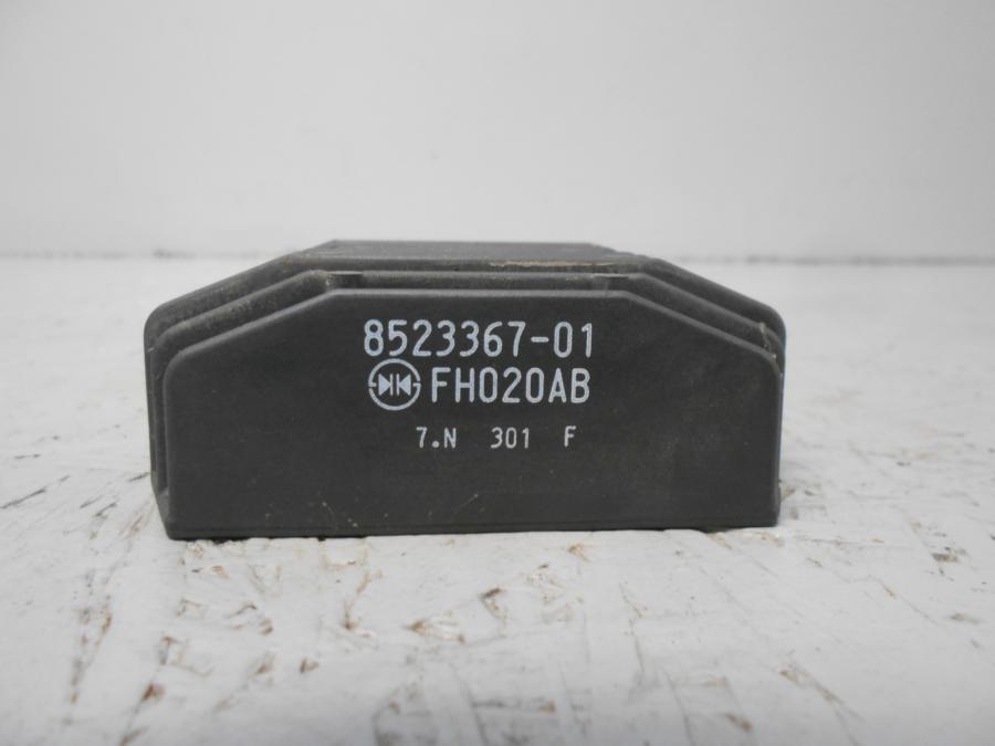 Baksidan på Likriktare från en BMW R 1200 GSA -2018 motorcykel.