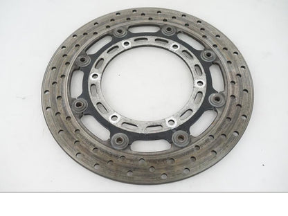 Framsidan på Bromsskiva från en Yamaha YZF 1000 R1 -2002 motorcykel.