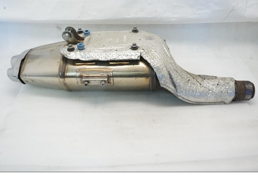 Framsidan på Ljuddämpare från en Triumph Daytona 675 -2008 motorcykel.