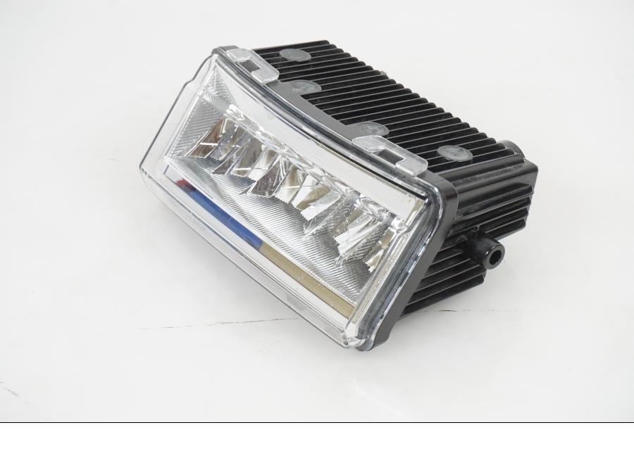 Baksidan på Strålkastare från en H-D Adventure Pan America Special RA1250S -2021 motorcykel.