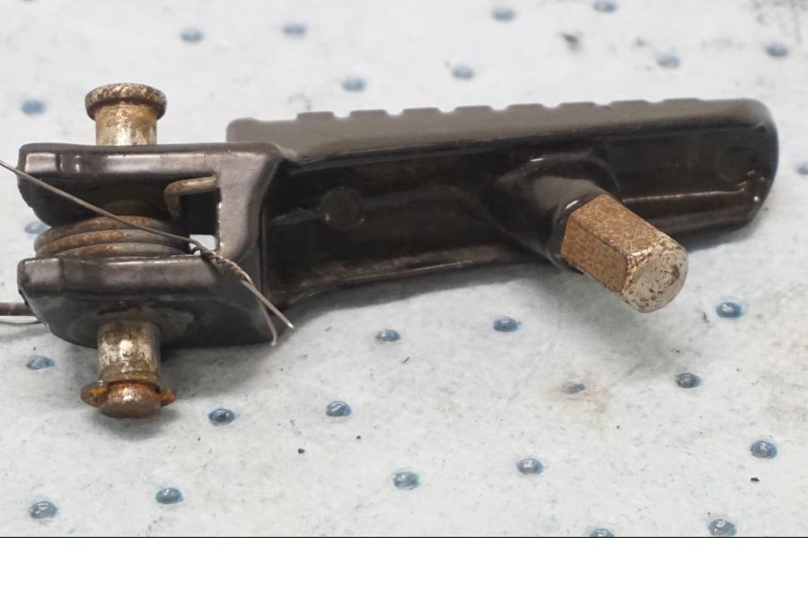 Höger sida på Fotpinne från en Honda CBR 1000 RR -2011 motorcykel.