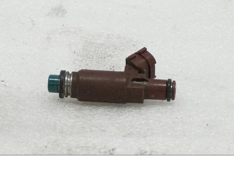 Baksidan på Spridare från en Honda XL 1000 V -2008 motorcykel.