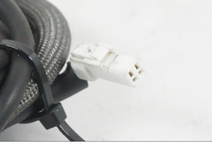 Snett nerifrån på ABS givare från en MV Agusta Dragster -2014 motorcykel.