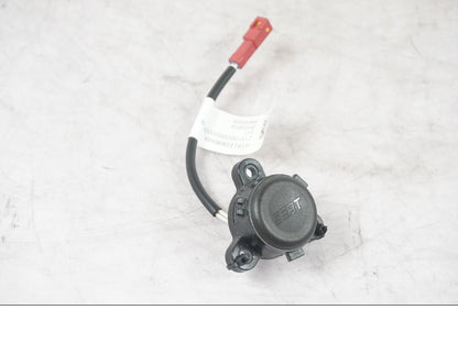 Framsidan på Sadellås från en KTM 1290 Super Adventure S -2022 motorcykel.